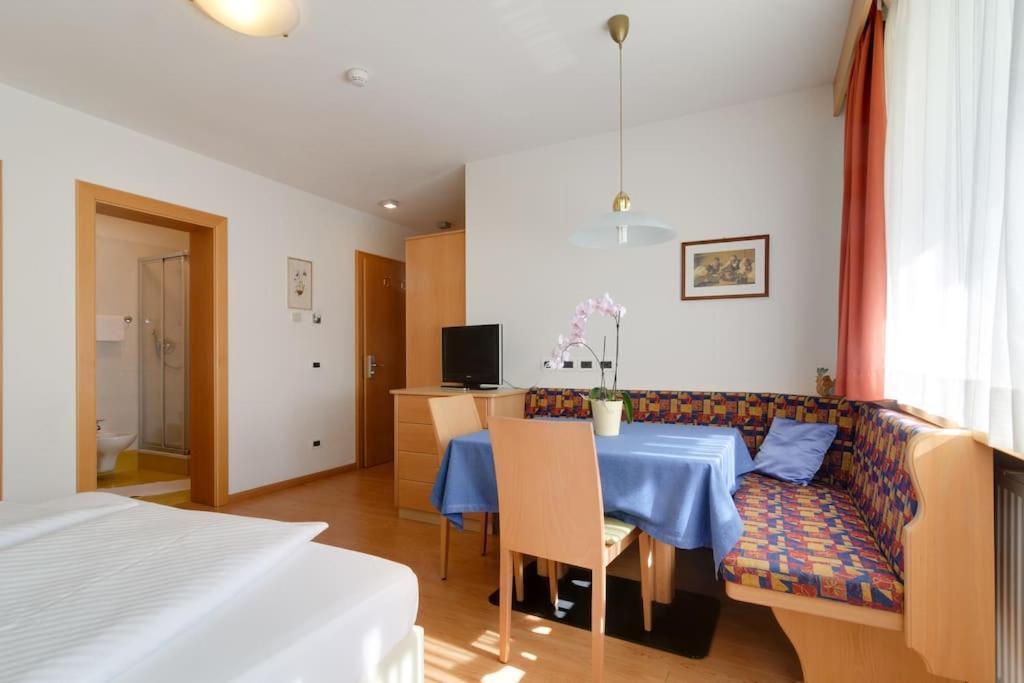 Bed and Breakfast Medesc La Villa  Exterior foto
